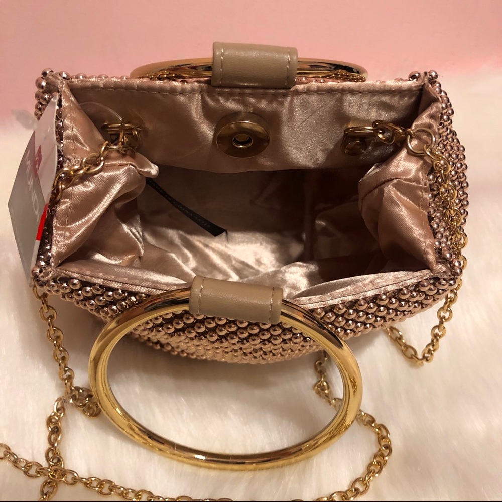 Mini Chainlink Handbag - Picture 5 of 6